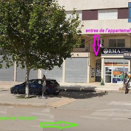 Logement Hotel Et Navette Gratuite Фес Екстериор снимка